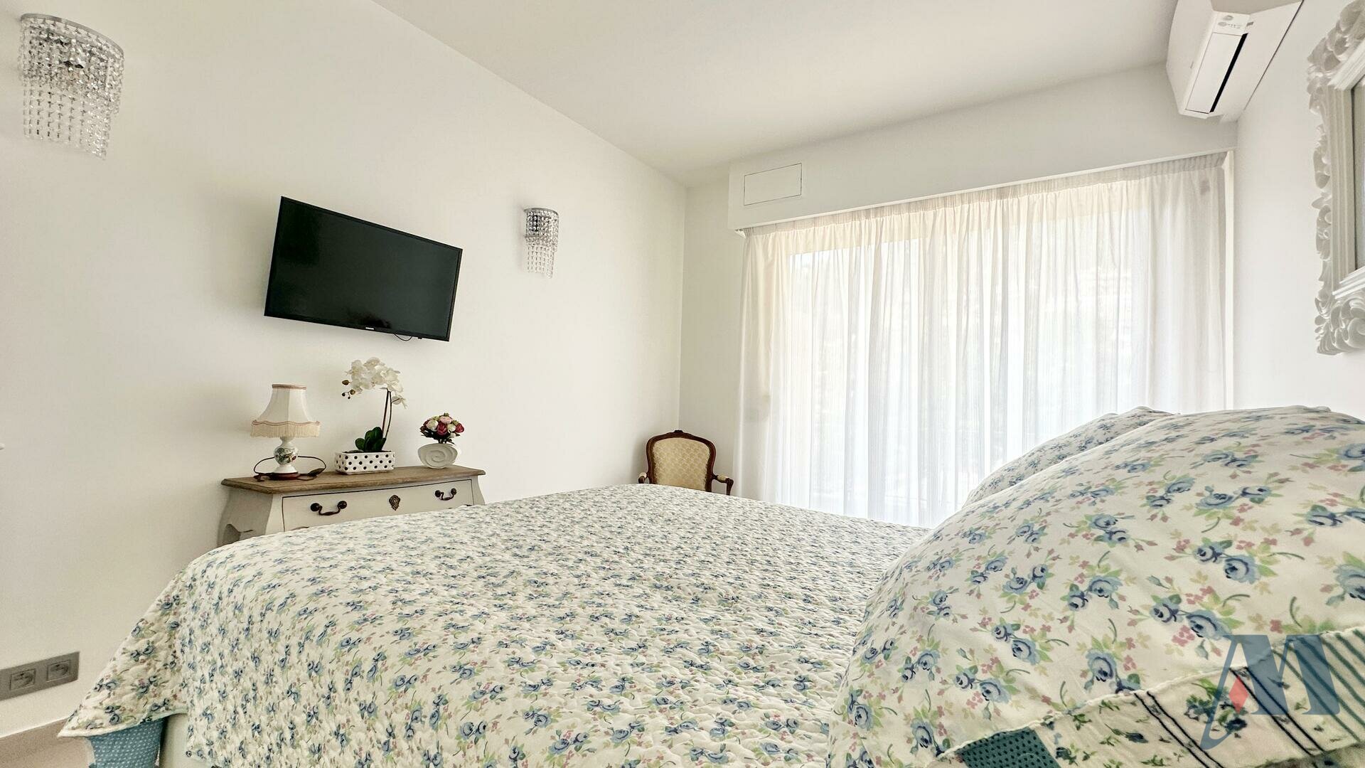 APPARTEMENT 3PIECES - ROOFTOP - MENTON - 8 / 12