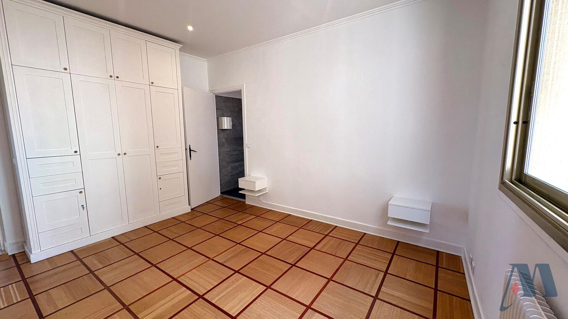 4/5 ROOM APARTMENT - LA ROUSSE - ST ROMAN - 5 / 11
