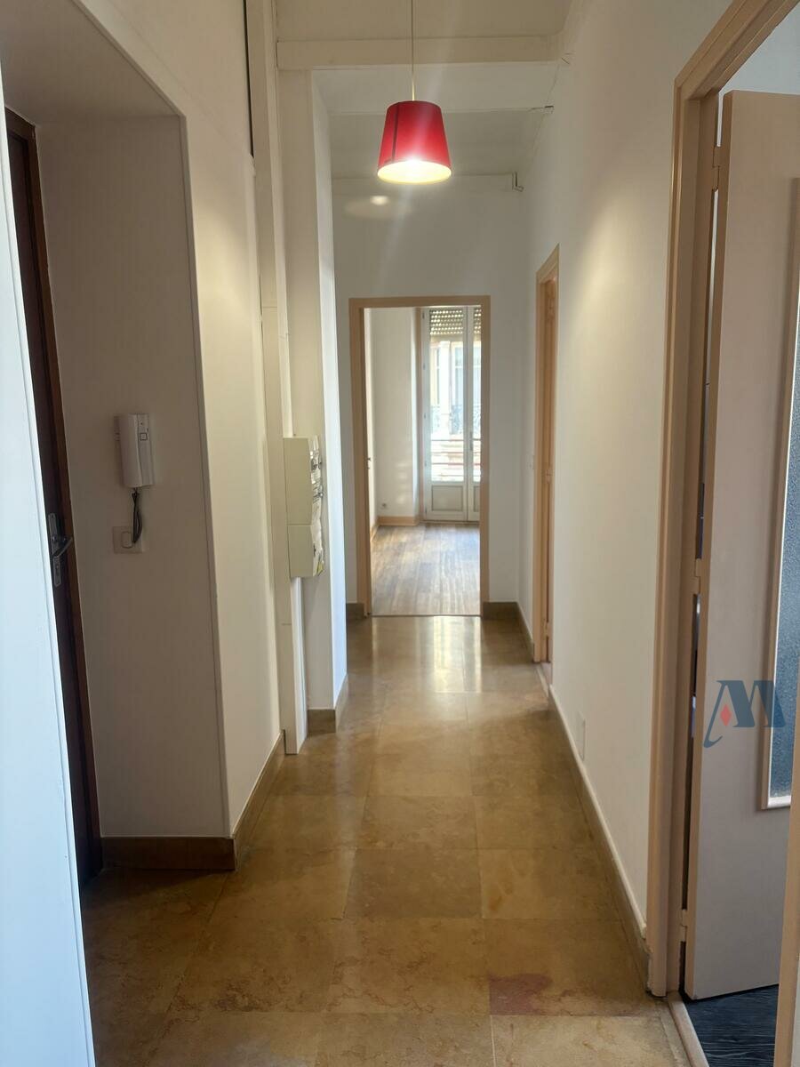 Appartement 2 PIECES - MONTE-CARLO - PROCHE CARRE D'OR - 4 / 8