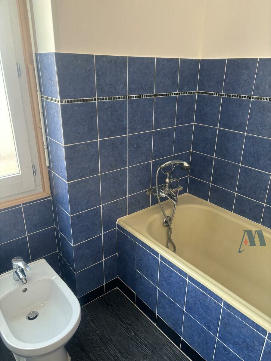 Appartement 2 PIECES - MONTE-CARLO - PROCHE CARRE D'OR - 6 / 8