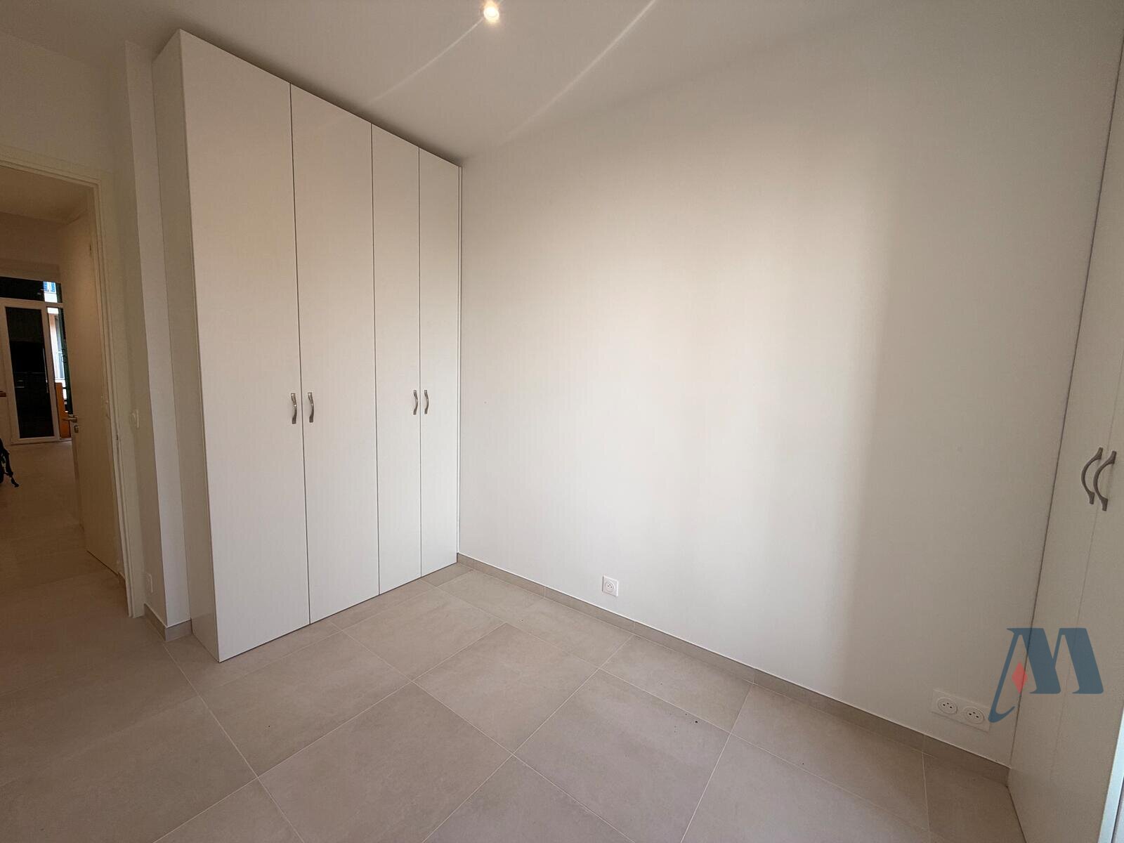 APPARTEMENT 2 PIÈCES - BEAUSOLEIL - 6 / 7