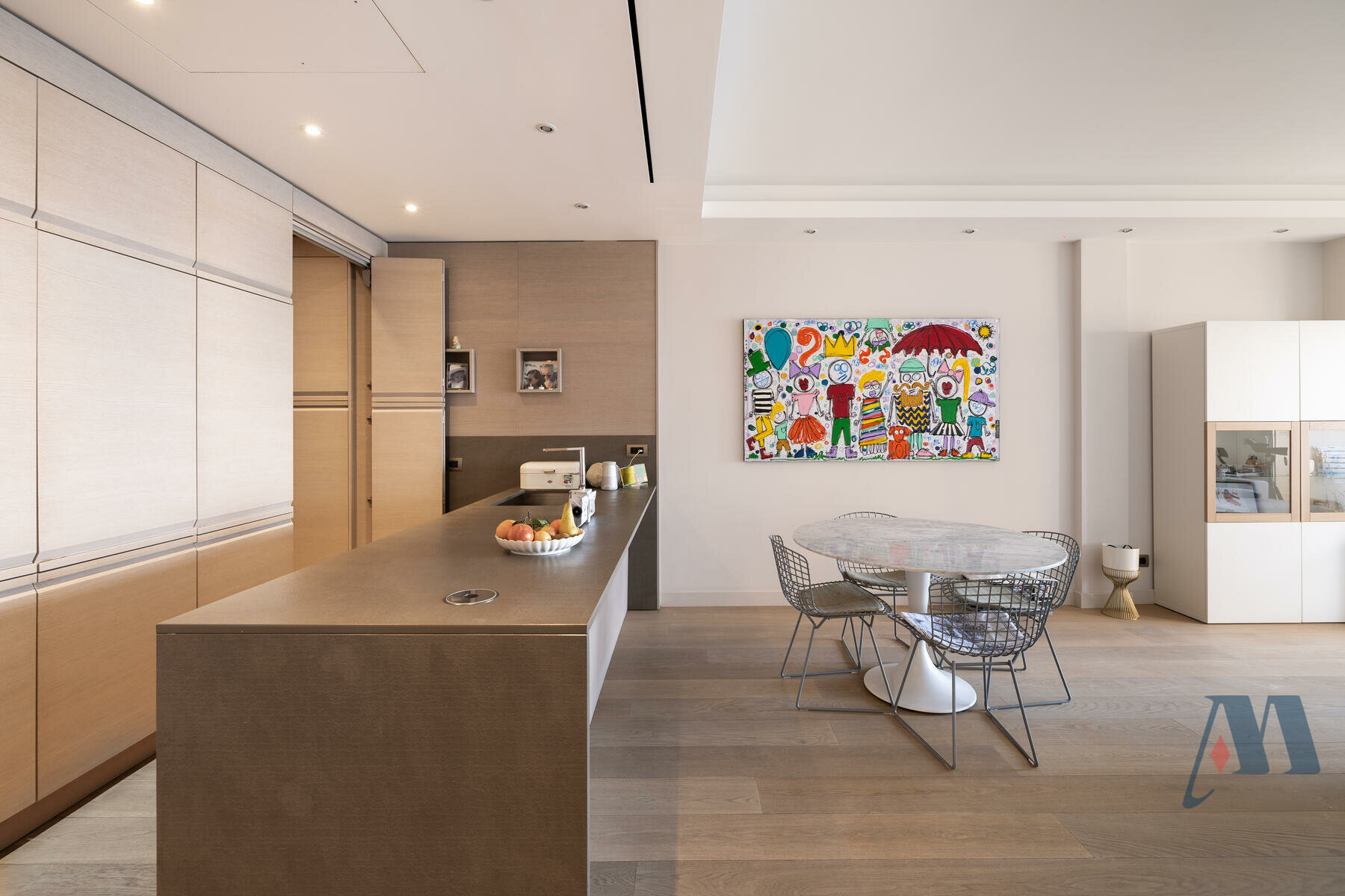 APPARTEMENT 5 PIECES - CARRE D'OR - 8 / 23