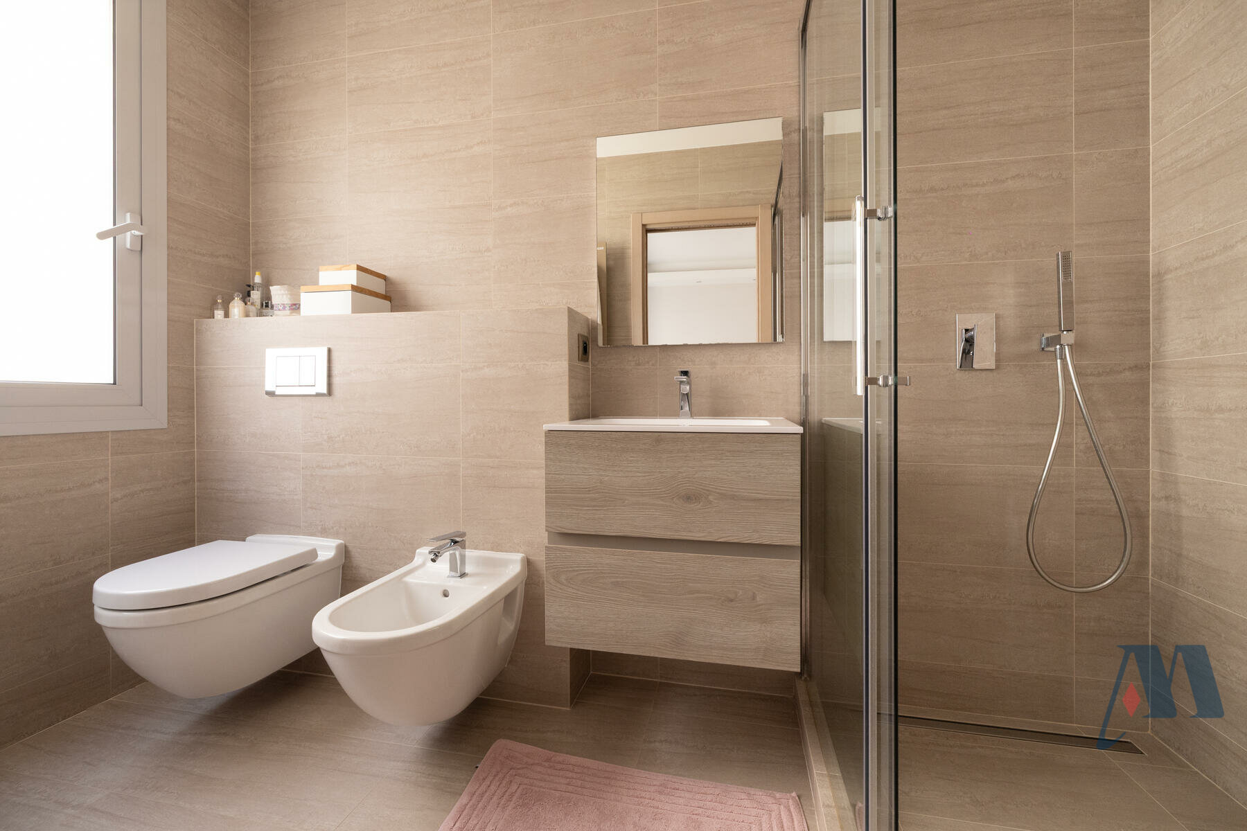 APPARTEMENT 5 PIECES - CARRE D'OR - 16 / 23