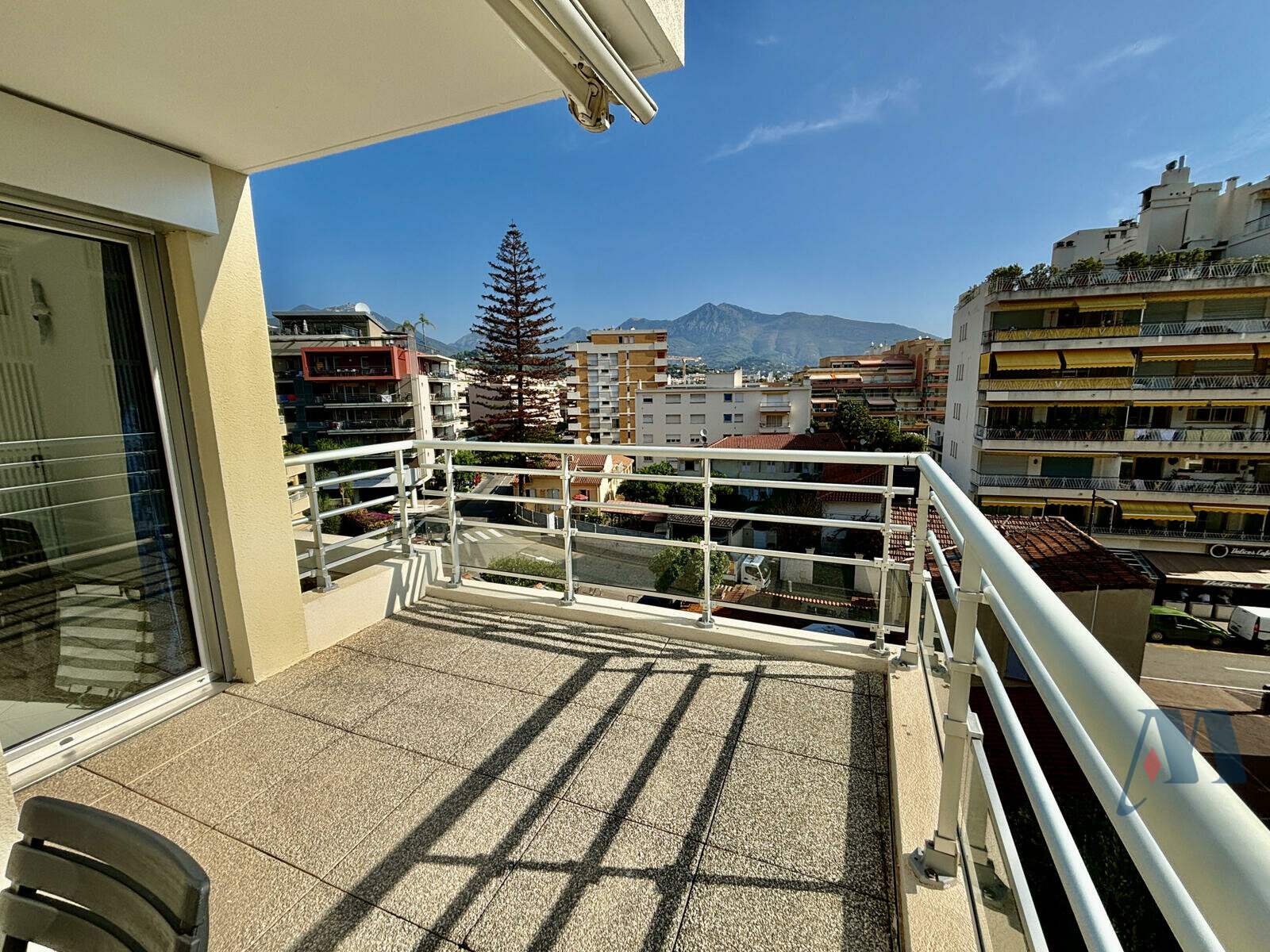 APPARTEMENT 2 PIECES - RCM - 7 / 8