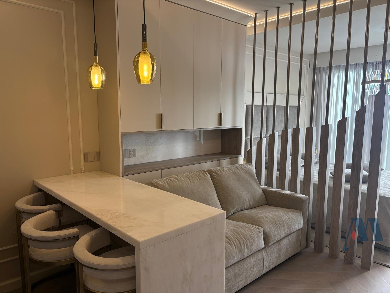 STUDIO MEUBLE - LA ROUSSE - ST ROMAN - 2 / 9