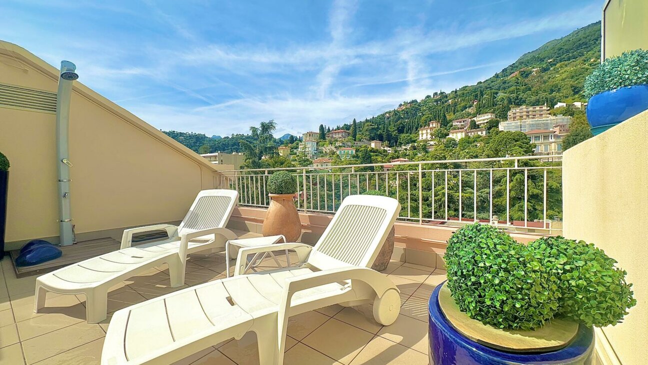 APPARTEMENT 3PIECES - ROOFTOP - MENTON - 2 / 12