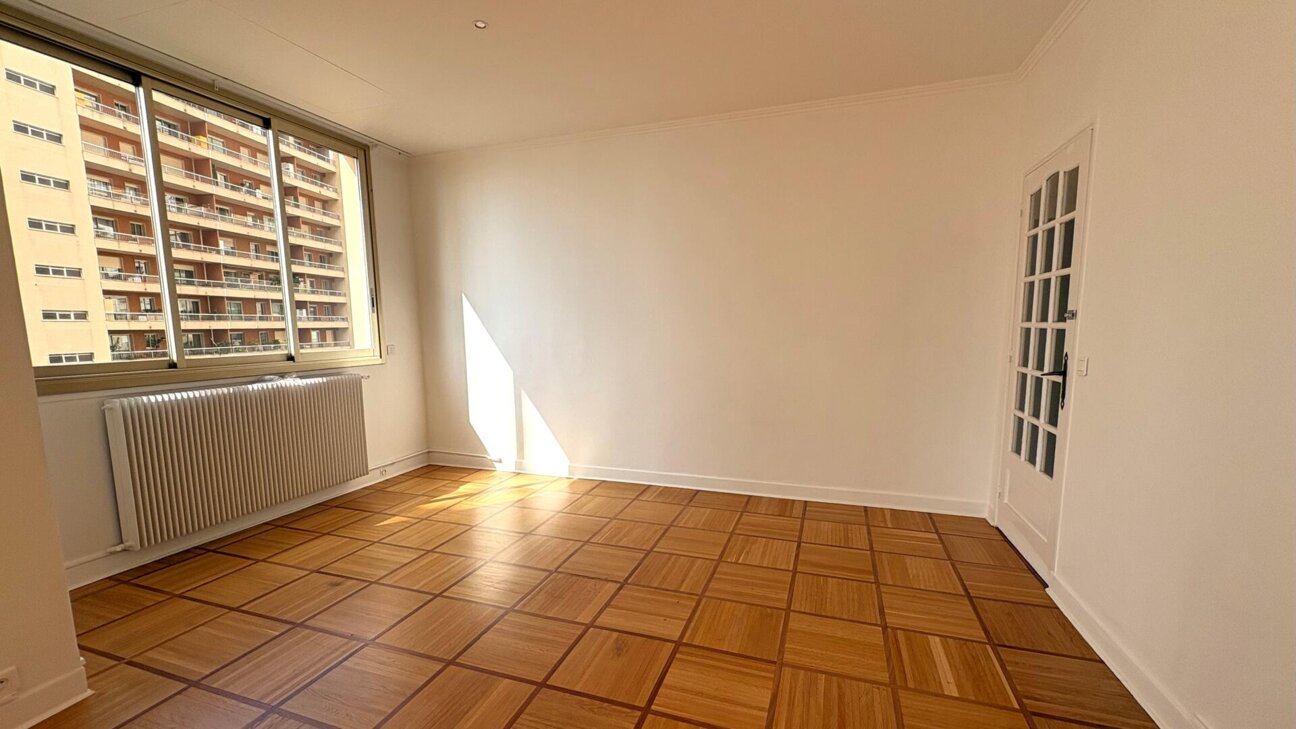 APPARTEMENT 4/5 PIECES - LA ROUSSE - ST ROMAN - 6 / 14