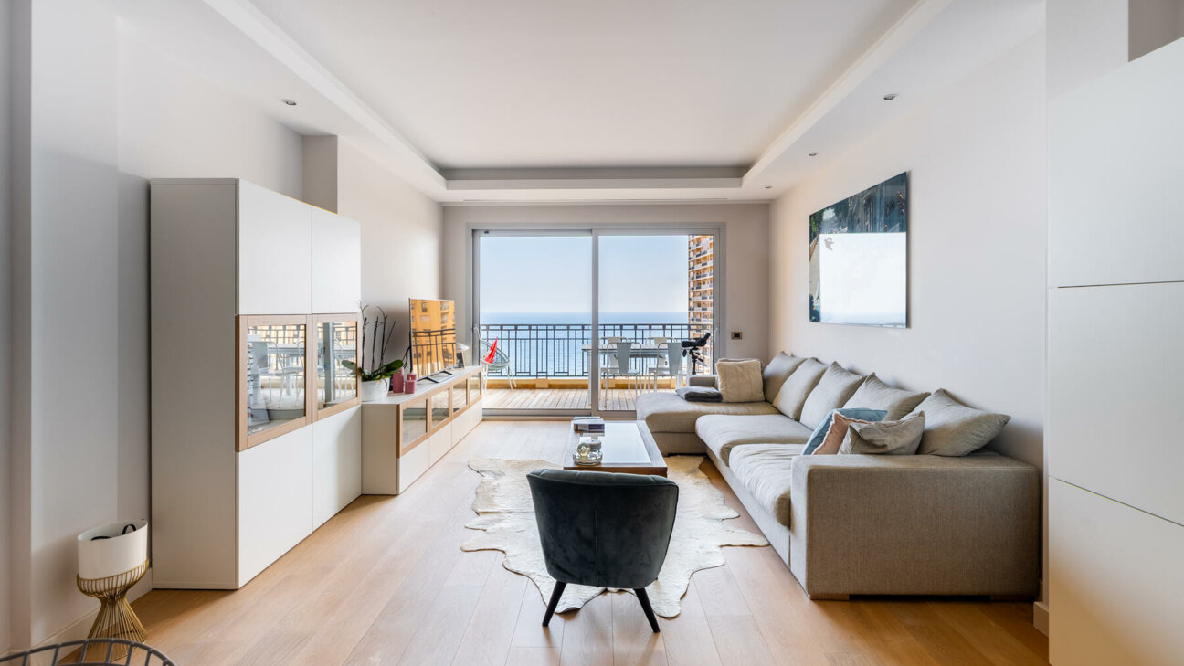 APPARTEMENT 5 PIECES - CARRE D'OR - 3 / 23