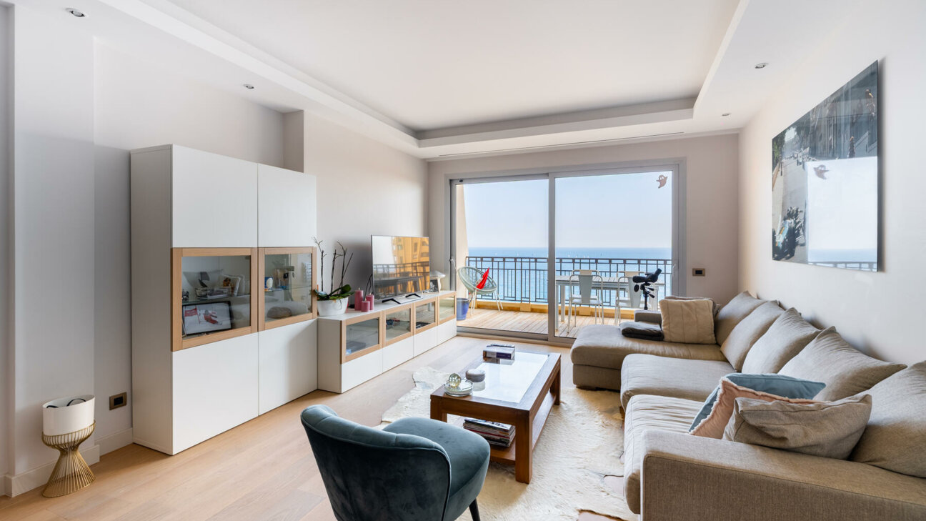 APPARTEMENT 5 PIECES - CARRE D'OR - 4 / 23