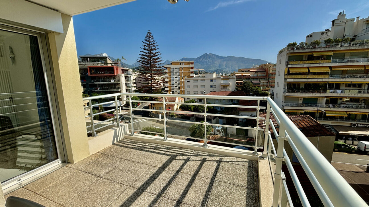 APPARTEMENT 2 PIECES - RCM - 7 / 8