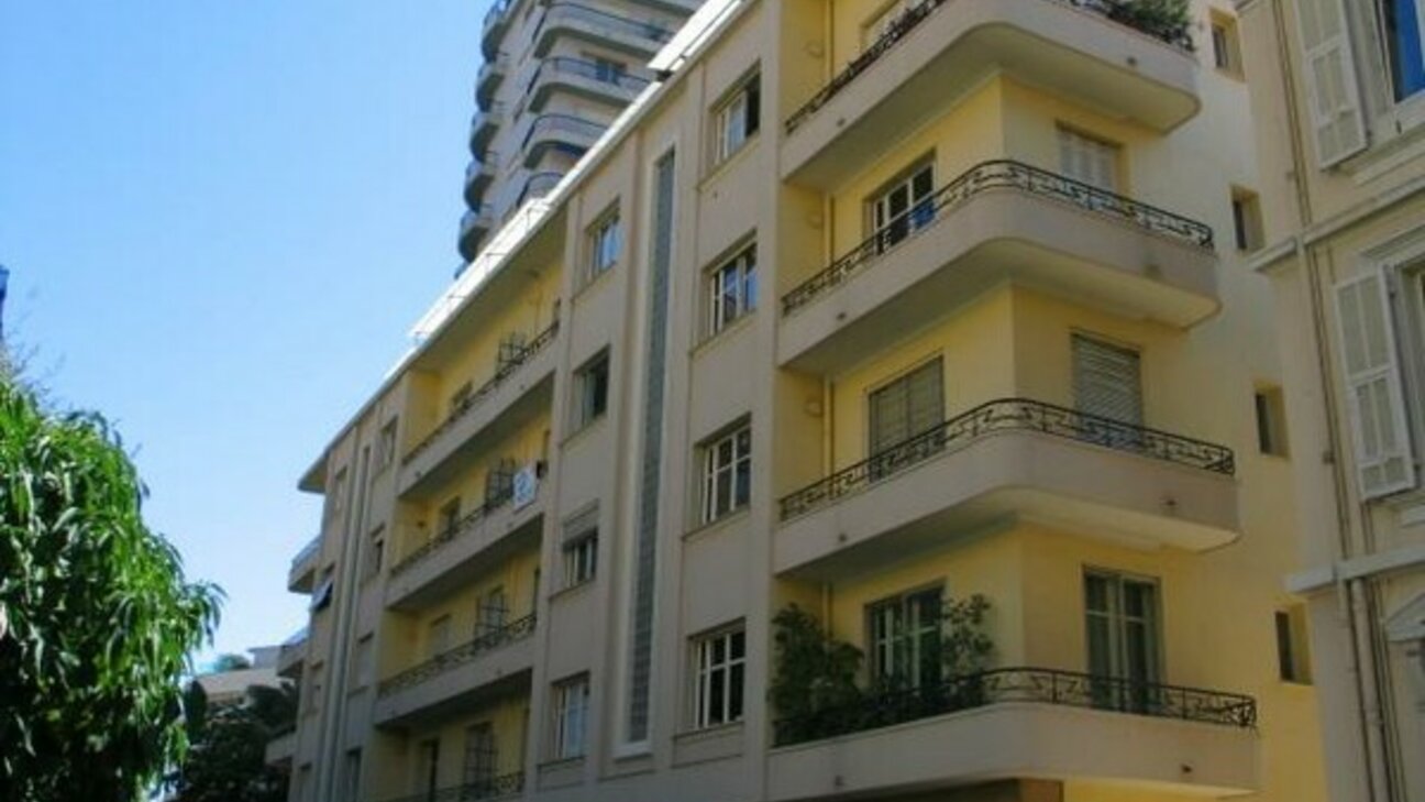 SOUS OFFRE - APPARTEMENT 4 PIECES - CARRE D'OR