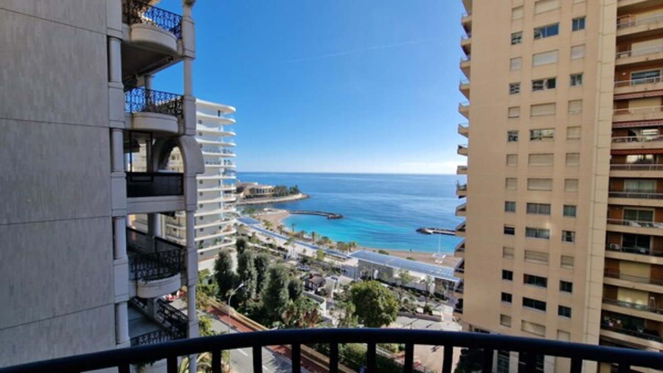 APPARTEMENT 4/5 PIECES - LA ROUSSE - ST ROMAN