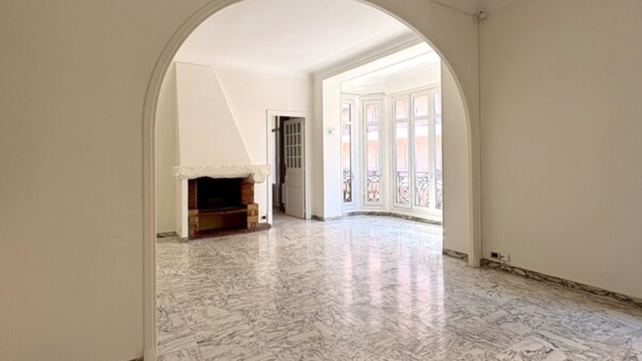 APPARTEMENT 4 PIECES - MONTE CARLO