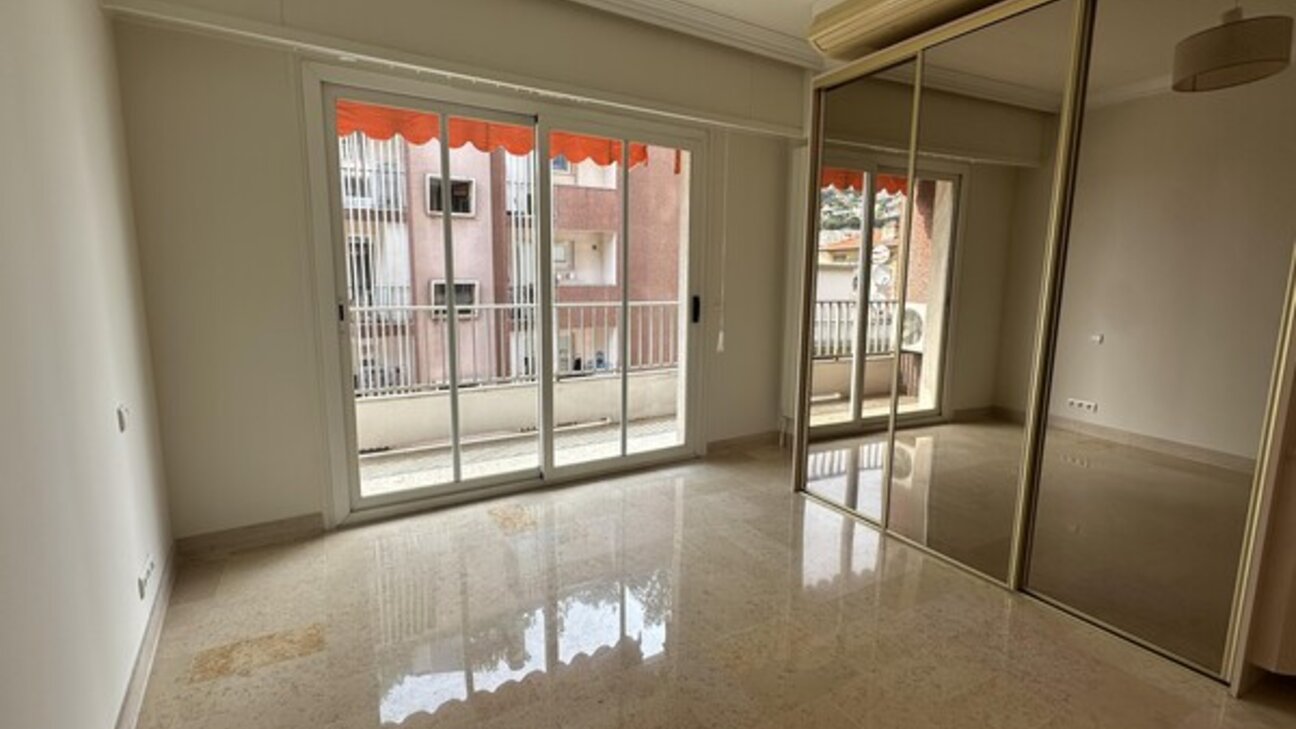 APPARTEMENT 3 PIECES - JARDIN EXOTIQUE